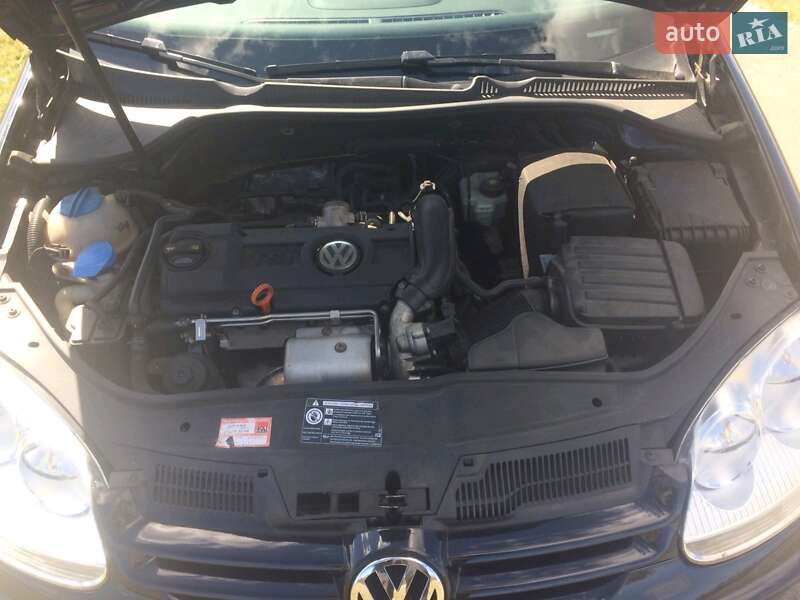 Хэтчбек Volkswagen Golf 2007 в Вараше фото 14 Хэтчбек Volkswagen Golf 2007 в Вараше