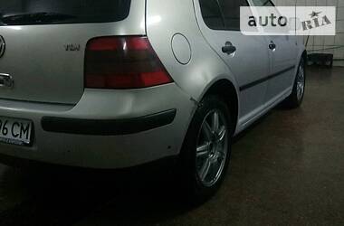 Хетчбек Volkswagen Golf 1998 в 