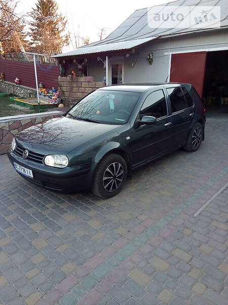 Хетчбек Volkswagen Golf 2000 в Підволочиську