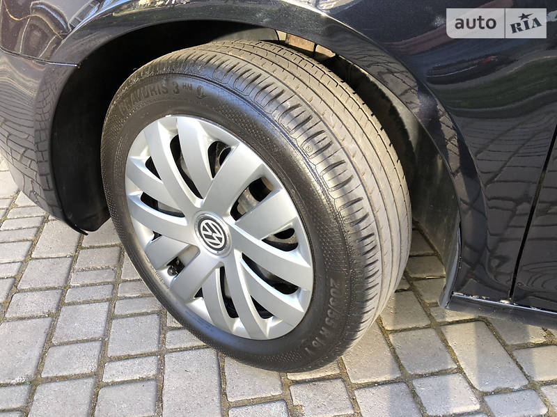Універсал Volkswagen Golf 2009 в Івано-Франківську