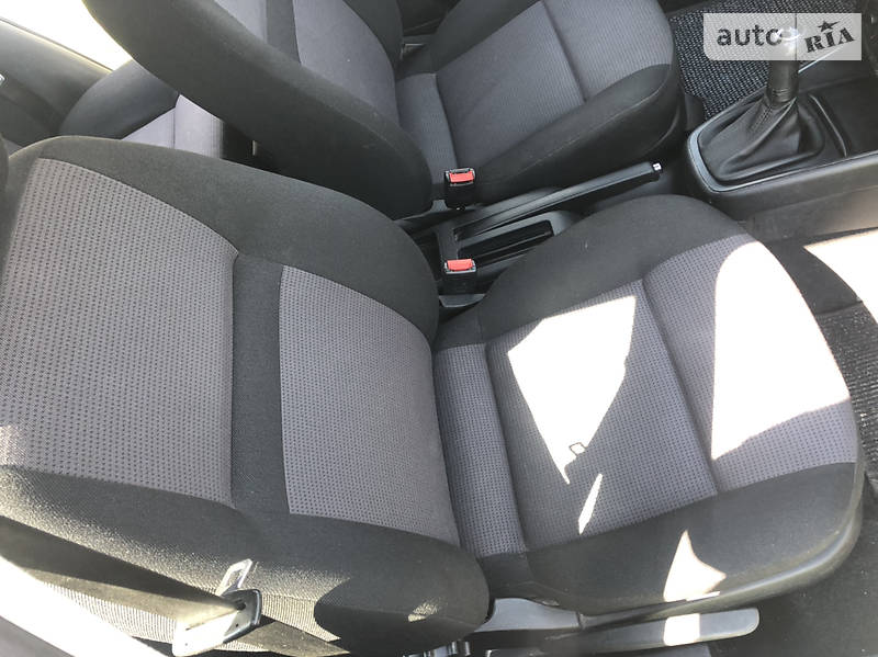 Універсал Volkswagen Golf 2000 в Бучачі