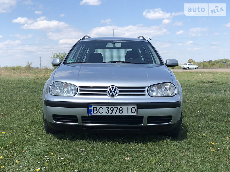 Універсал Volkswagen Golf 2000 в Бучачі