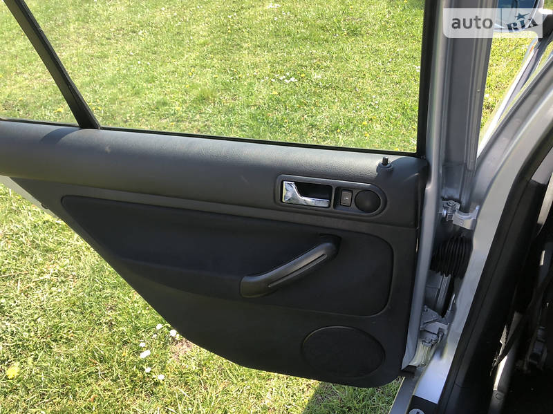 Універсал Volkswagen Golf 2000 в Бучачі