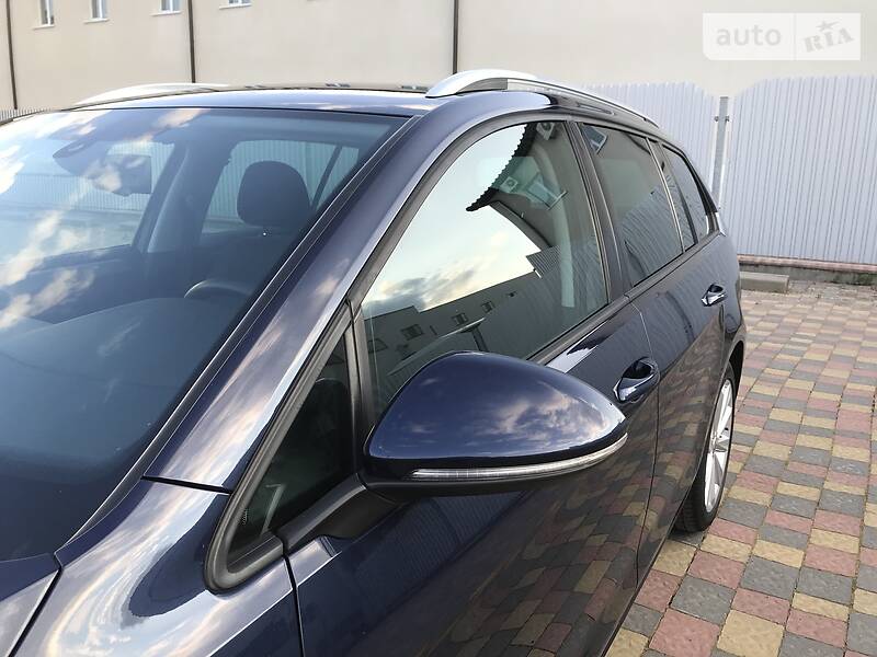 Універсал Volkswagen Golf 2014 в Стрию