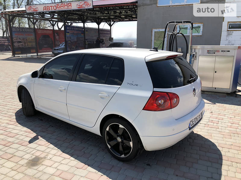 Хетчбек Volkswagen Golf 2007 в Заставній