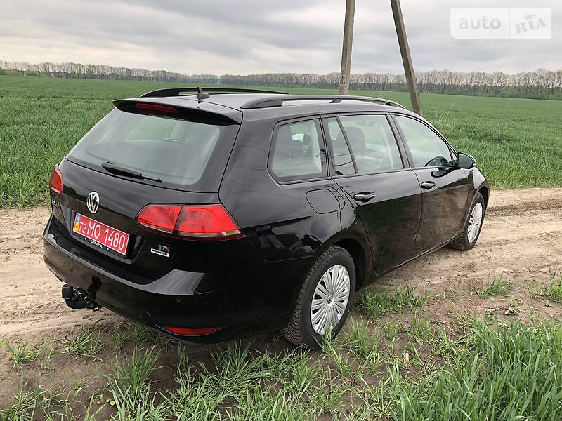 Универсал Volkswagen Golf 2017 в Киеве