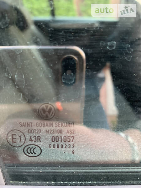 Хетчбек Volkswagen Golf 2009 в Вінниці