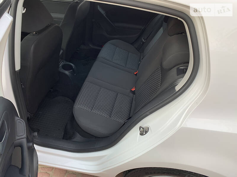 Хетчбек Volkswagen Golf 2009 в Вінниці