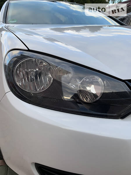 Хетчбек Volkswagen Golf 2009 в Вінниці