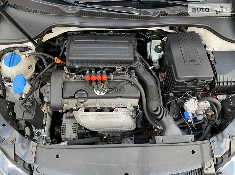 Хетчбек Volkswagen Golf 2009 в Вінниці