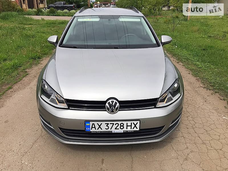 Універсал Volkswagen Golf 2016 в 