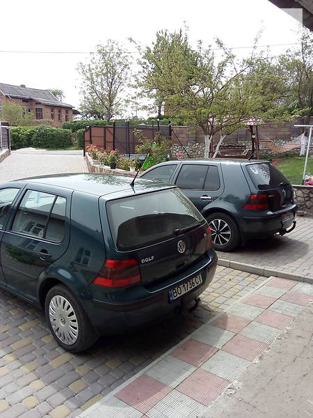 Хетчбек Volkswagen Golf 2000 в Підволочиську