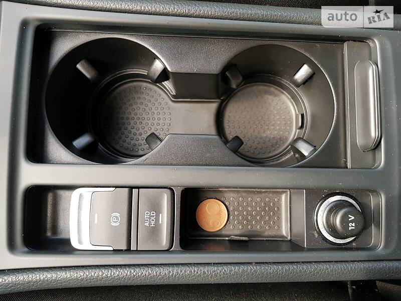 Універсал Volkswagen Golf 2014 в Луцьку