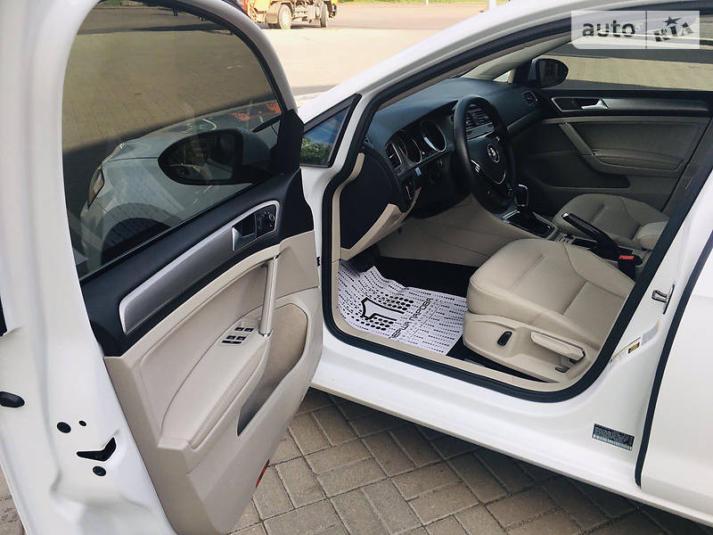 Універсал Volkswagen Golf 2015 в Рівному фото 22 Універсал Volkswagen Golf 2015 в Рівному