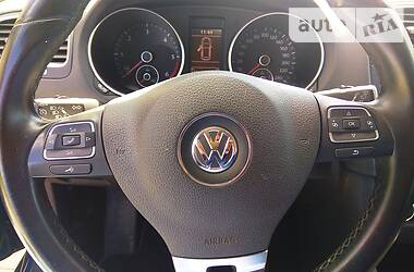 Універсал Volkswagen Golf 2013 в 