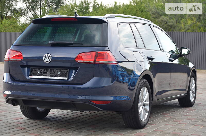 Універсал Volkswagen Golf 2015 в Луцьку