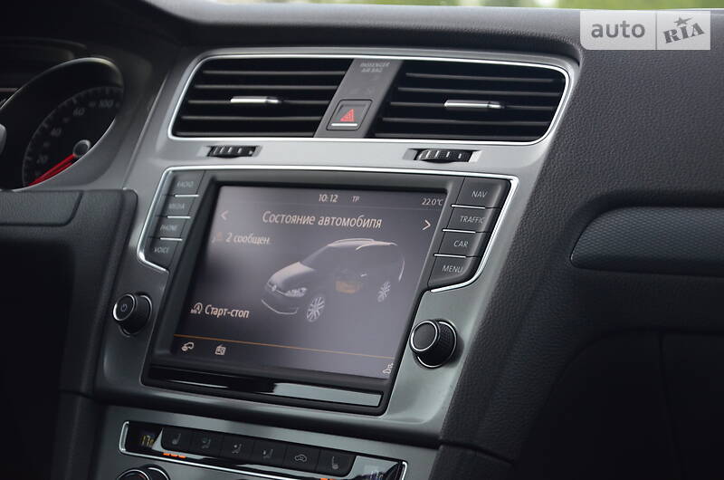 Універсал Volkswagen Golf 2015 в Луцьку