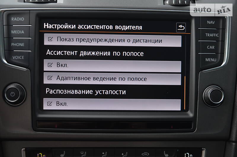 Універсал Volkswagen Golf 2015 в Луцьку