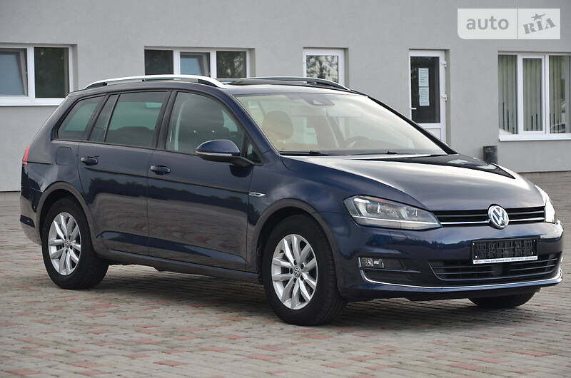 Універсал Volkswagen Golf 2015 в Луцьку