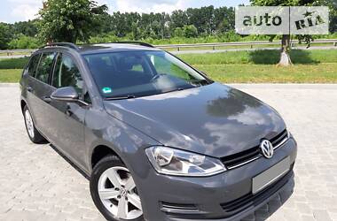 Універсал Volkswagen Golf 2016 в 