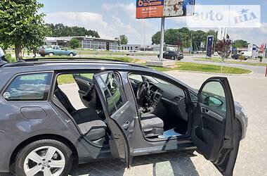 Універсал Volkswagen Golf 2016 в 