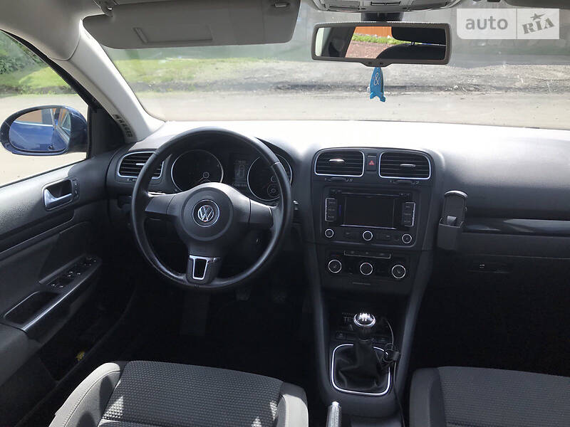 Универсал Volkswagen Golf 2012 в Шептицькому