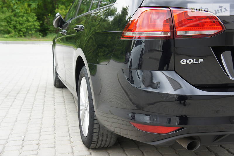 Універсал Volkswagen Golf 2014 в Чорткові