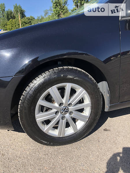 Хетчбек Volkswagen Golf 2012 в Запоріжжі