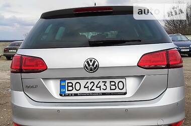 Універсал Volkswagen Golf 2014 в 