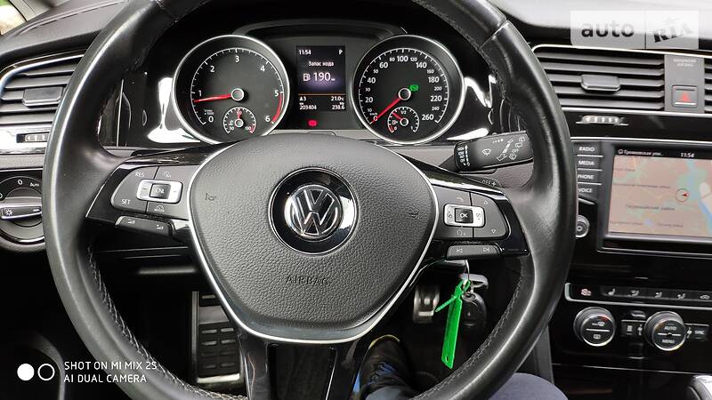 Універсал Volkswagen Golf 2016 в Чернівцях фото 30 Універсал Volkswagen Golf 2016 в Чернівцях