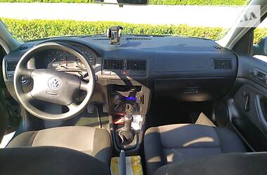 Універсал Volkswagen Golf 2000 в 