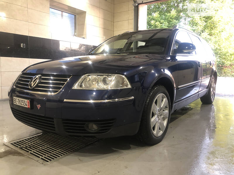 Універсал Volkswagen Golf 2004 в Львові