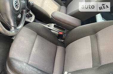 Універсал Volkswagen Golf 2000 в 