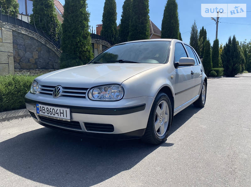 Хетчбек Volkswagen Golf 1998 в Вінниці