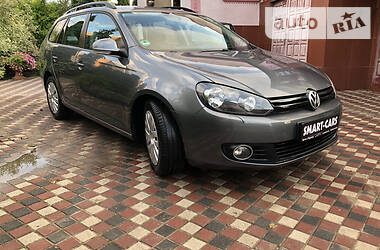 Універсал Volkswagen Golf 2012 в 