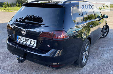 Універсал Volkswagen Golf 2013 в 