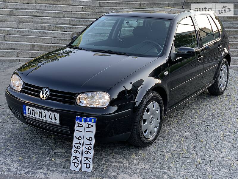 Хэтчбек Volkswagen Golf 2001 в Белой Церкви