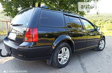 Універсал Volkswagen Golf 2002 в Великому Березному