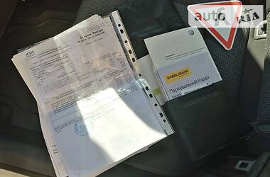 Хетчбек Volkswagen Golf 2012 в 
