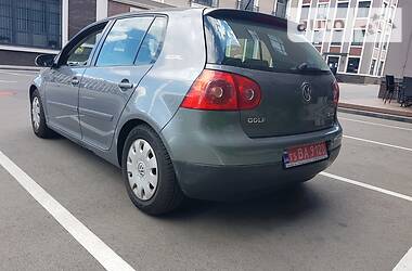 Хетчбек Volkswagen Golf 2006 в 