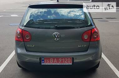 Хетчбек Volkswagen Golf 2006 в 