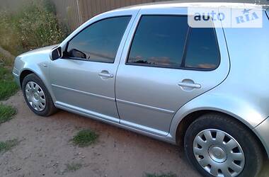 Хетчбек Volkswagen Golf 2003 в Полтаві