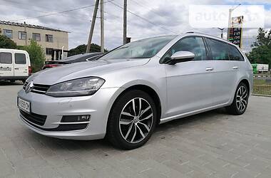 Универсал Volkswagen Golf 2014 в Радомышле