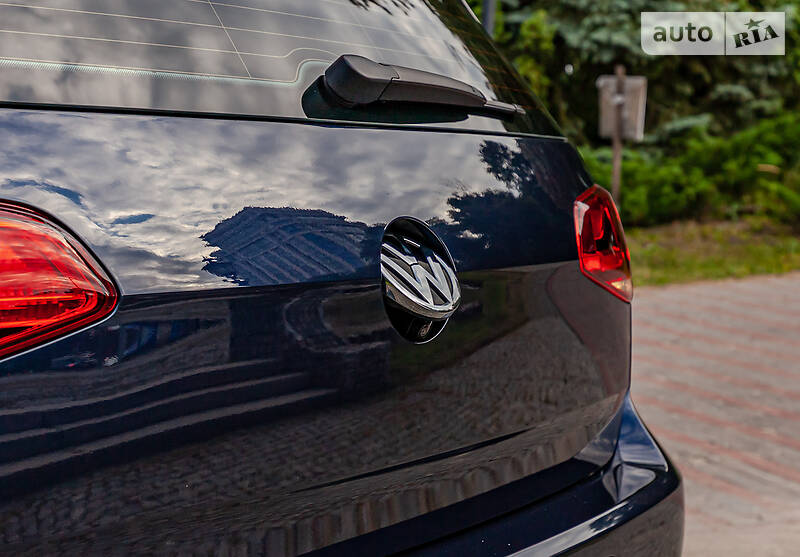 Хетчбек Volkswagen Golf 2017 в Києві