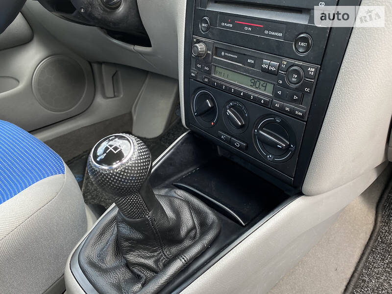 Хетчбек Volkswagen Golf 2001 в Рівному фото 21 Хетчбек Volkswagen Golf 2001 в Рівному