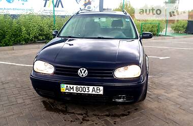 Універсал Volkswagen Golf 2000 в 