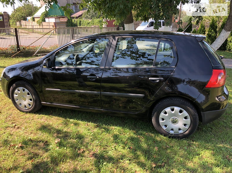 Хетчбек Volkswagen Golf 2005 в Луцьку фото 7 Хетчбек Volkswagen Golf 2005 в Луцьку