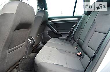 Універсал Volkswagen Golf 2014 в 