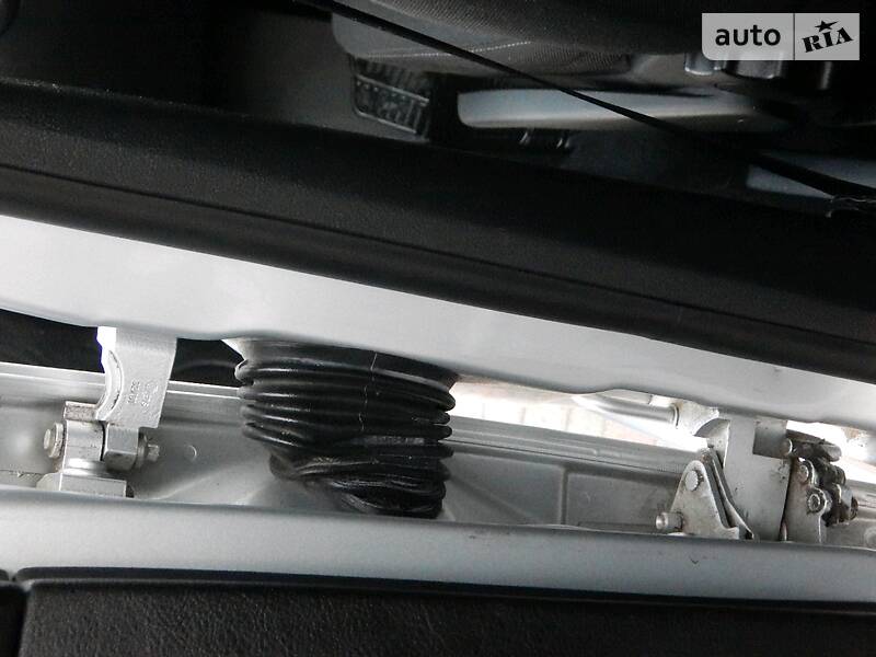 Універсал Volkswagen Golf 2002 в Сарнах