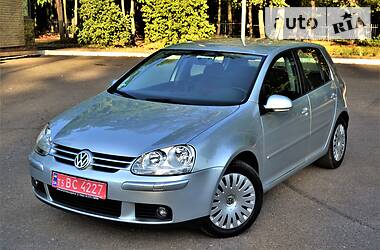 Хетчбек Volkswagen Golf 2007 в 